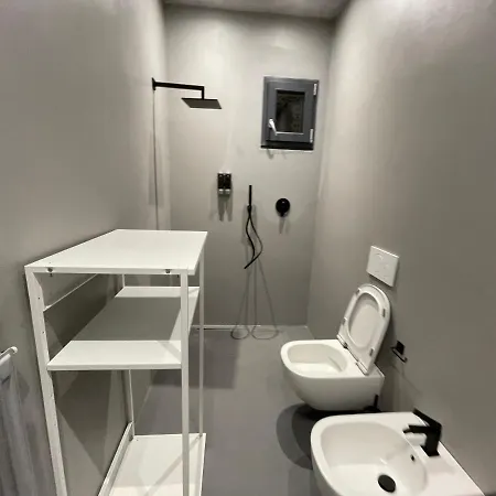 Tra Le Mura Bolognesi *